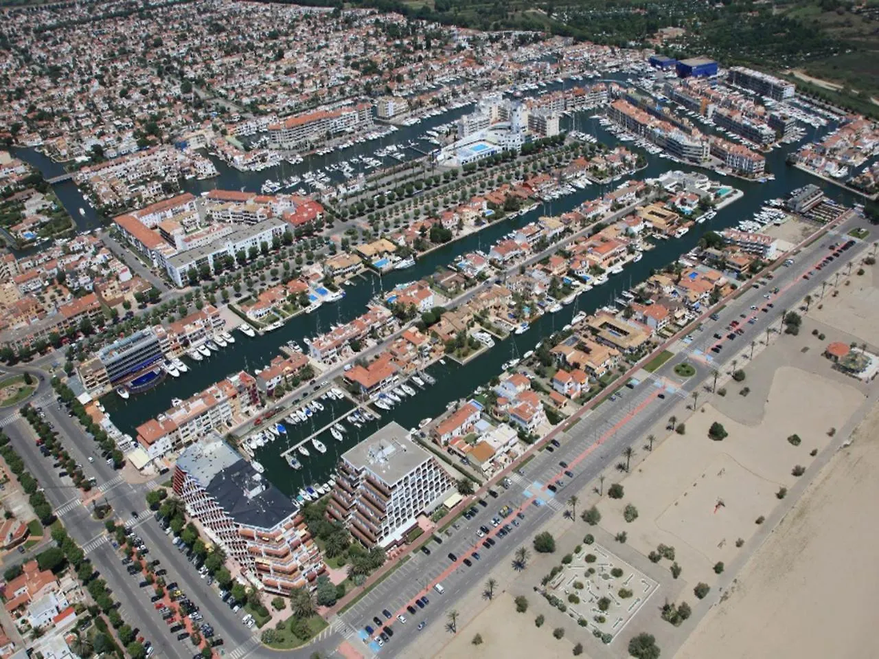 Basic Comfort Apartment Royal Marine 0176 Empuriabrava